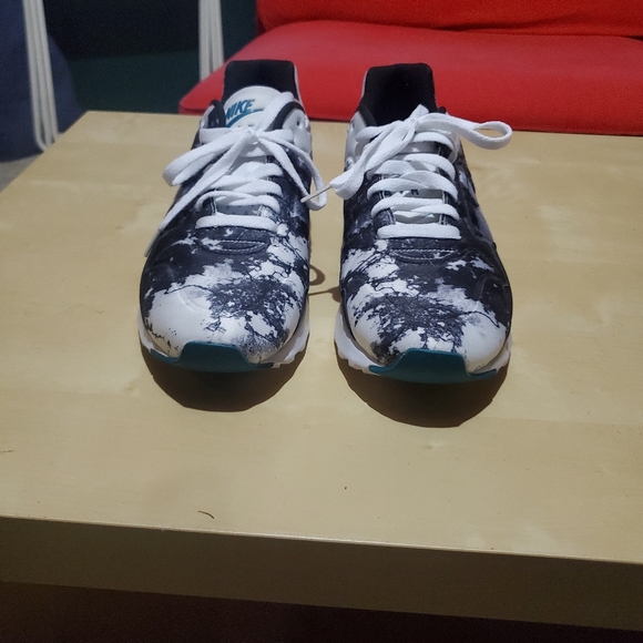 Nike Air Zoom Pegasus 92 Olympics - Picture 2 of 5